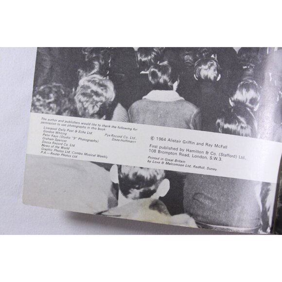 On The Scene with At The Cavern Liverpool Photo Magazine 1964 The Beatles - Picture 5 of 12